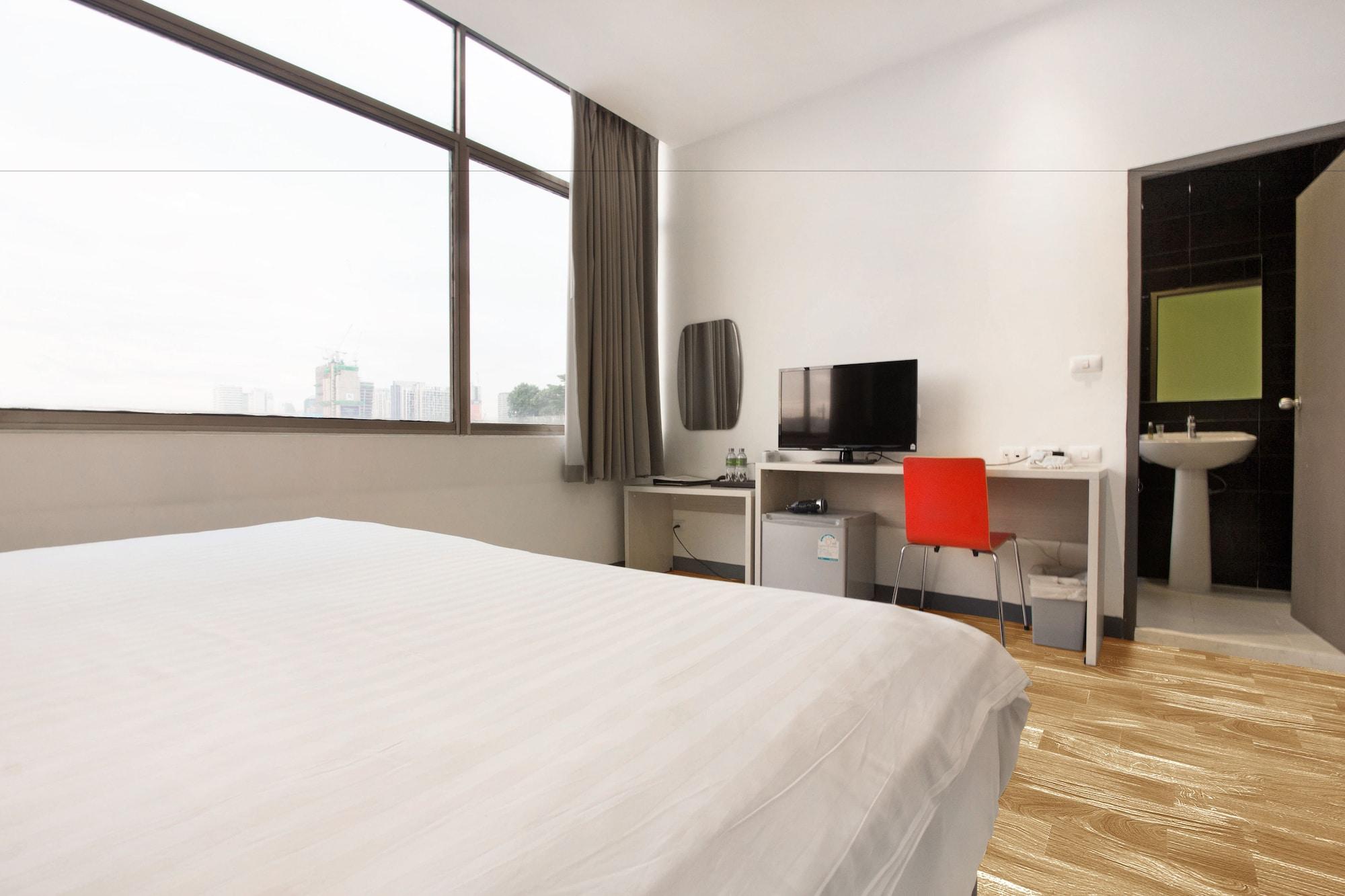D Varee Xpress Makkasan Hotel Bangkok Exterior photo