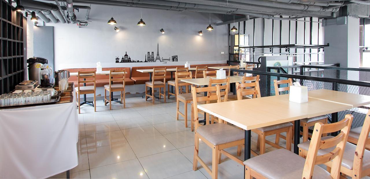 D Varee Xpress Makkasan Hotel Bangkok Exterior photo